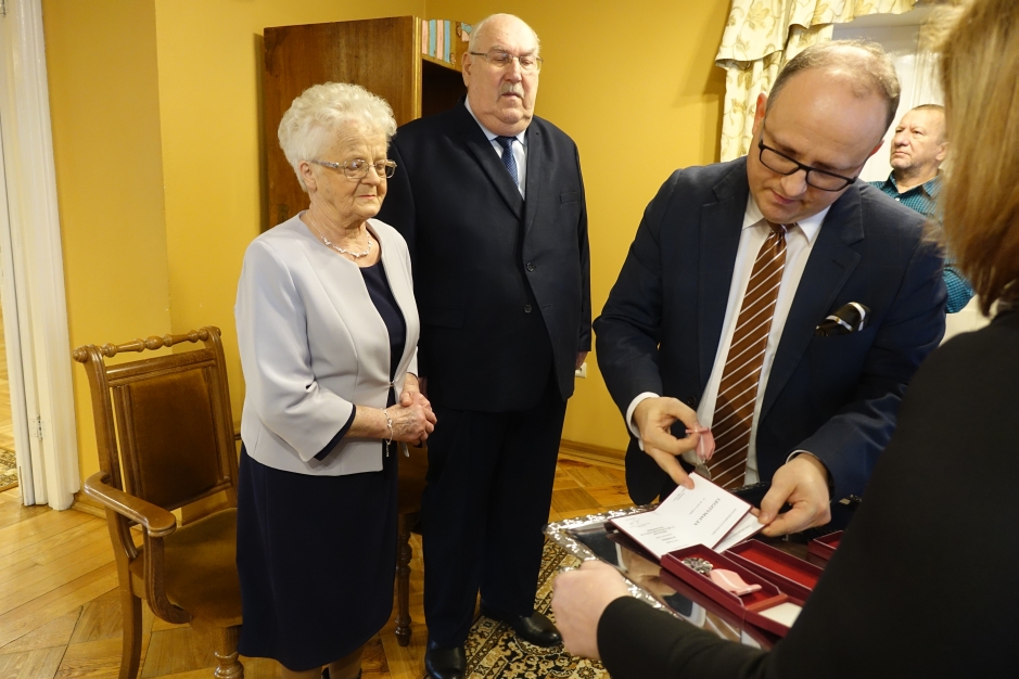 Miniatura zdjęcia: Jubileusze małżeńskie 15