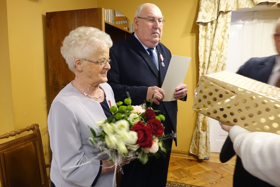 Miniatura zdjęcia: Jubileusze małżeńskie 23