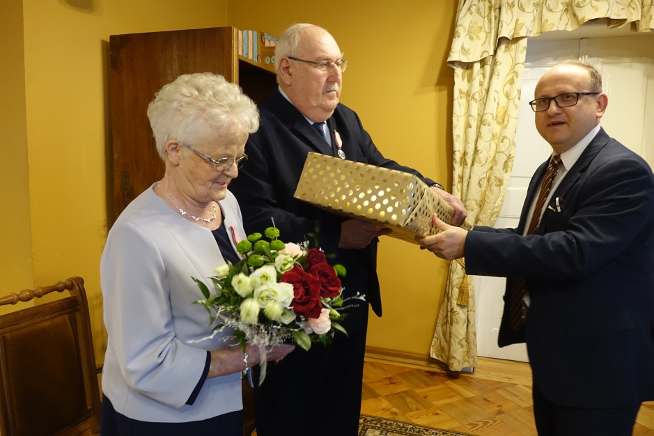 Miniatura zdjęcia: Jubileusze małżeńskie 24
