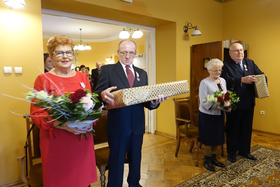Miniatura zdjęcia: Jubileusze małżeńskie 25